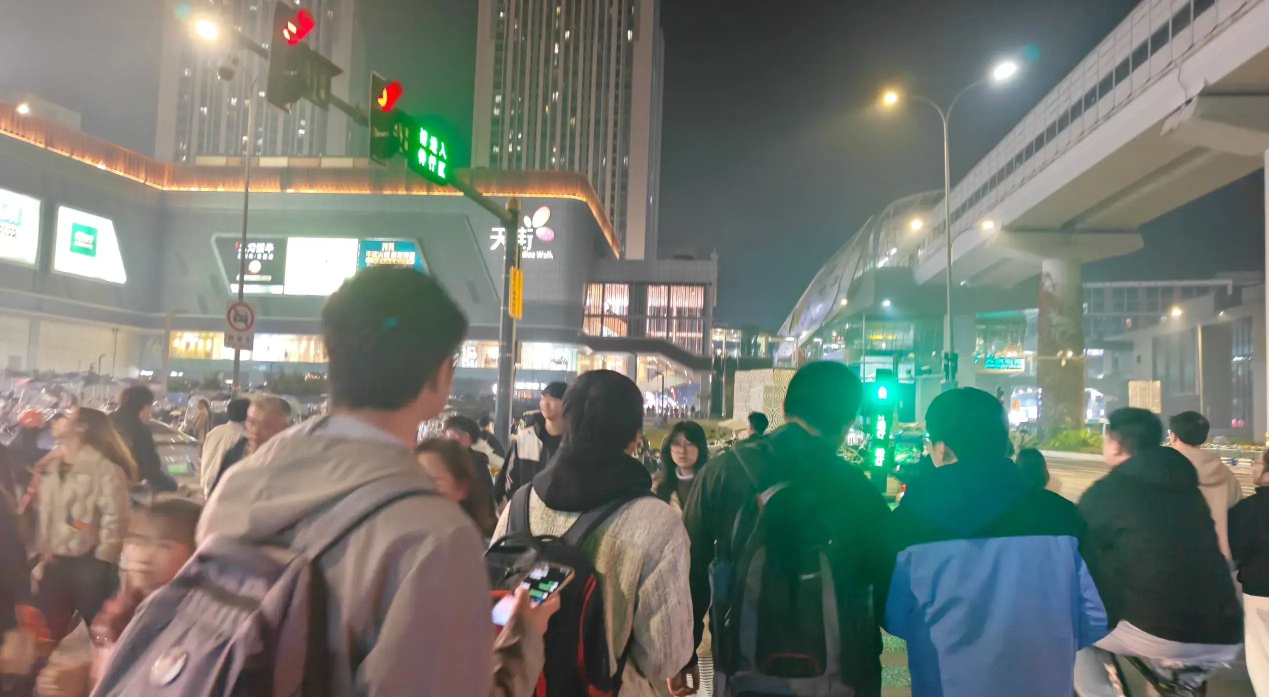 偷拍群U